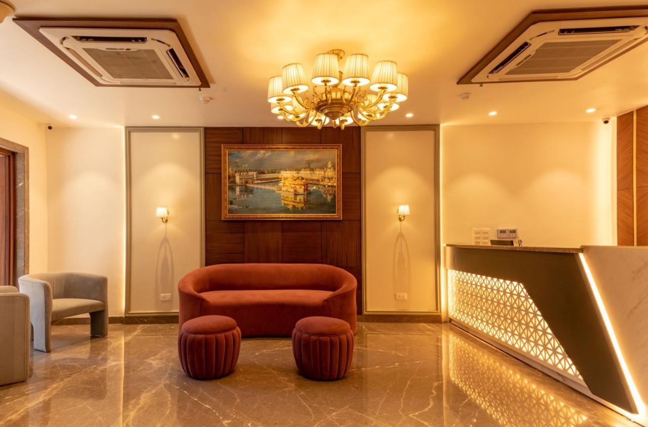 Hotel The Savode - Just 2 Mins From Golden Temple Амритсар Экстерьер фото